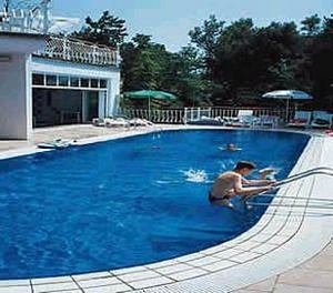 Szálloda Hotel Pula 3*