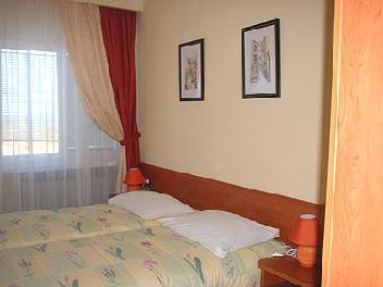 Szálloda Hotel Pula 3*